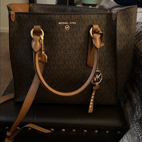 Michael Kors Handbags - Michael Kors Black and Tan Tote Bag